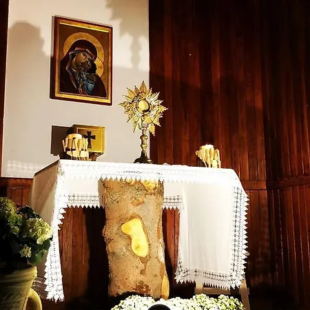 Rifugio La Capanna Hostel