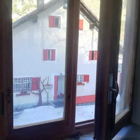 Hostel Rifugio La Capanna *